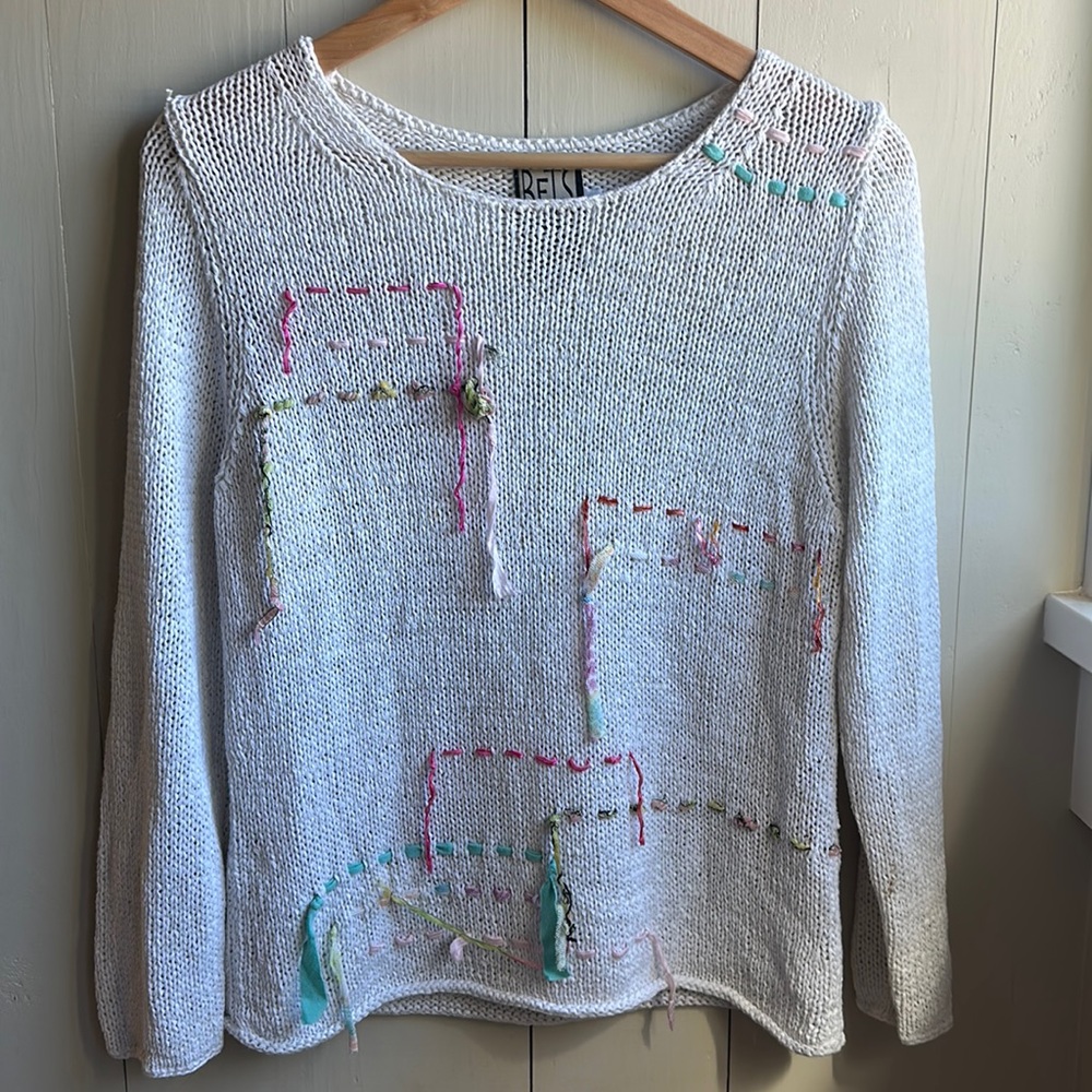 Unique vintage sweater!